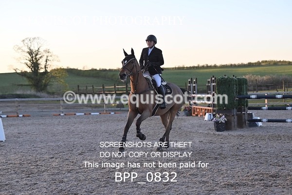 BPP_0832 - CLASS 8 Newcomers/ 1.10m Open