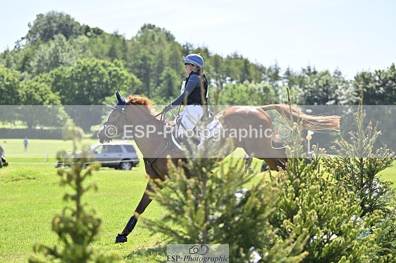 240525-113039-12516 - 355-GLOBAL_EXOTIC-Jemima_Stratton