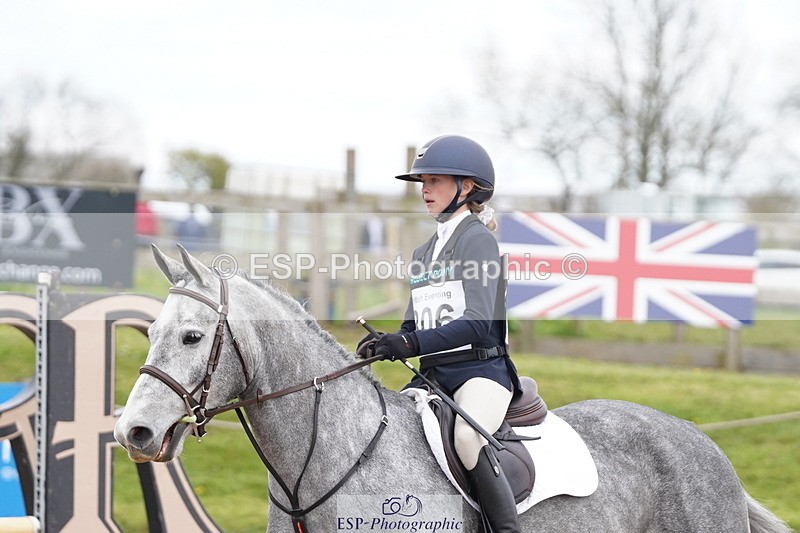 250419-132744-11046 - 806-Tabitha.Curtis-KINAMARA.MOUNTAIN.TRAIL