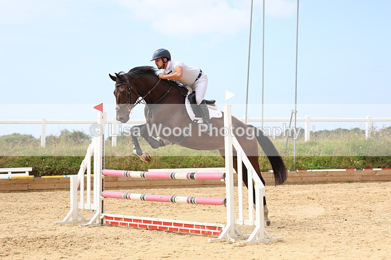 3E7A4202 - Class 10: 90 cm open