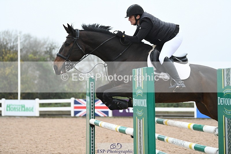 241103A-113030-07810 - SUN Cls 21 Snr Newcomers and 1.10m Open