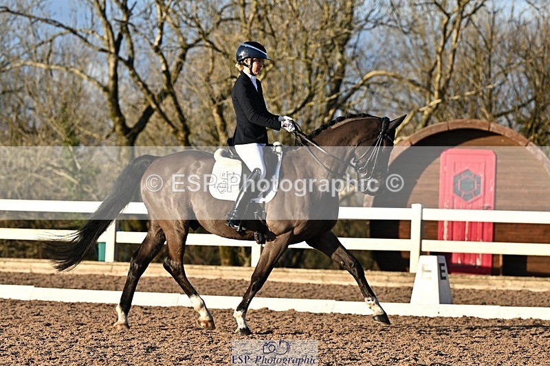 241214-143038-02861 - 139-Holly.Kerslake-Platinum.Cabachon