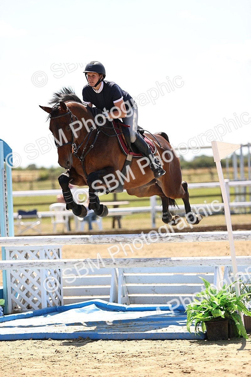 SBM_014770 - Class 15 - Senior Newcomers - 1.10m Open