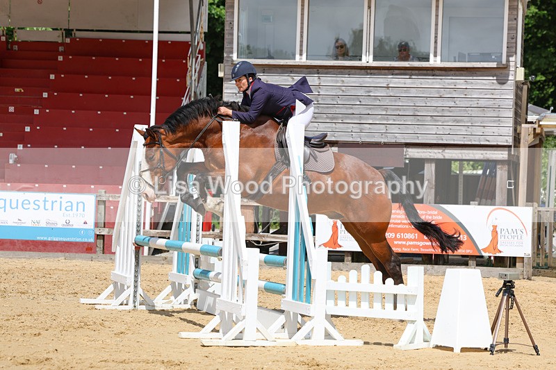 3E7A4930 - Class 9: 80cm Senior