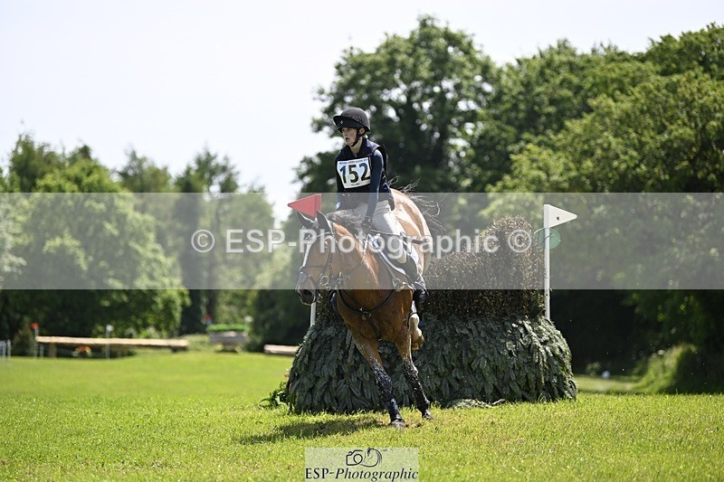 240525-133443-13727 - 152-MODRIX_DOR_VAN_DE_MISPELAERE-Annabel_Walsh