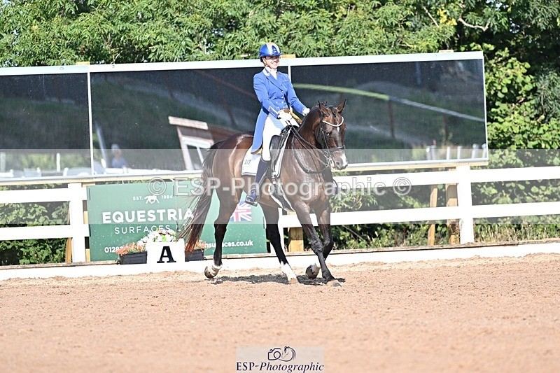 250816-094616-02332 - 012-Natasha.Collings-CostelloDovevale.Tender.Dove