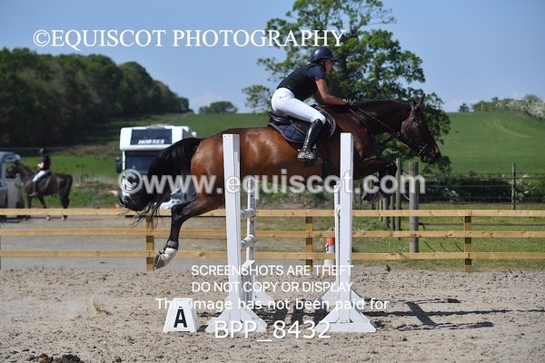 BPP_8432 - CLASS 7 Senior Foxhunter/ 1.20m Open
