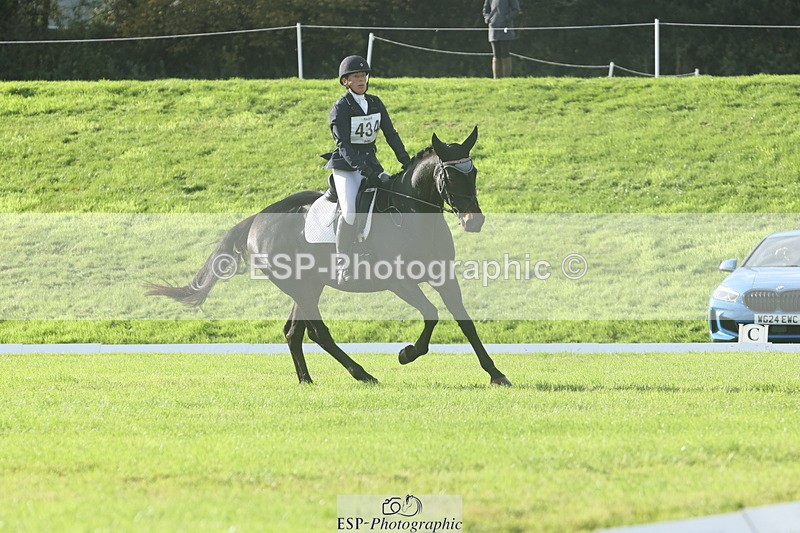 251023A-151052-04989 - F-434-Alexandra.Erskine.Scott