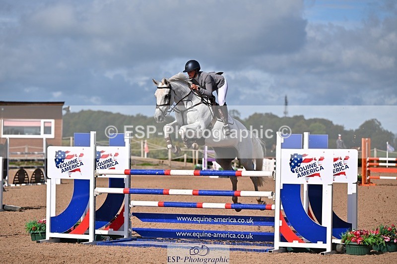 250912-103927-03950 - Cls 15 Snr Foxhunter