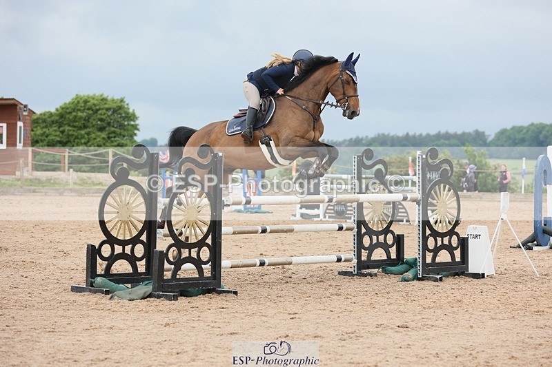 250524-101828-04148 - Cls 13  A&B 1.05m & 1.10m open