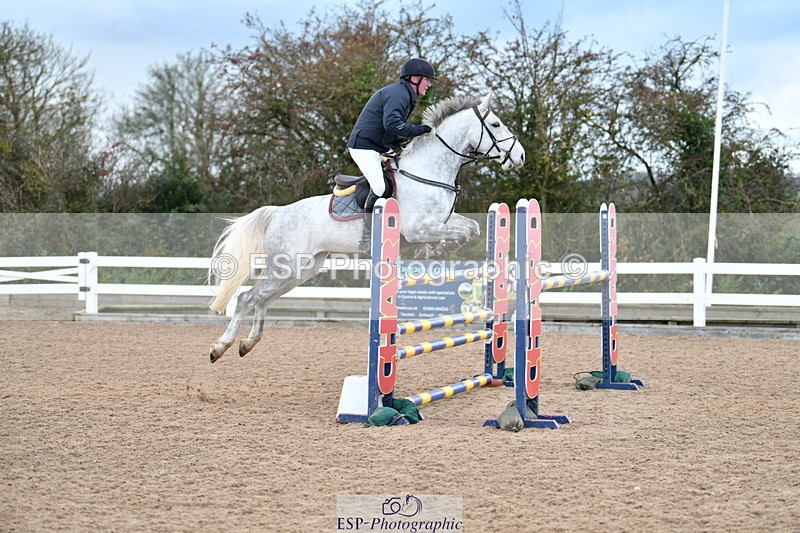231110A-142910-00766 - Cls 6 Foxhunter & 1.20m Open
