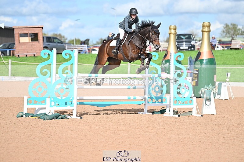 231014A-124646-04668 - Cls 19 1.15m Members Cup