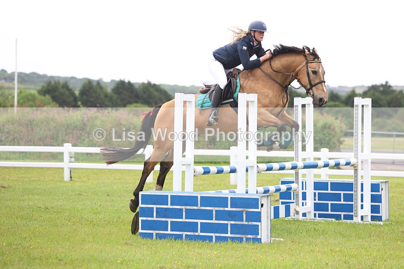 3E7A6403 - Class 7: Senior 90cm