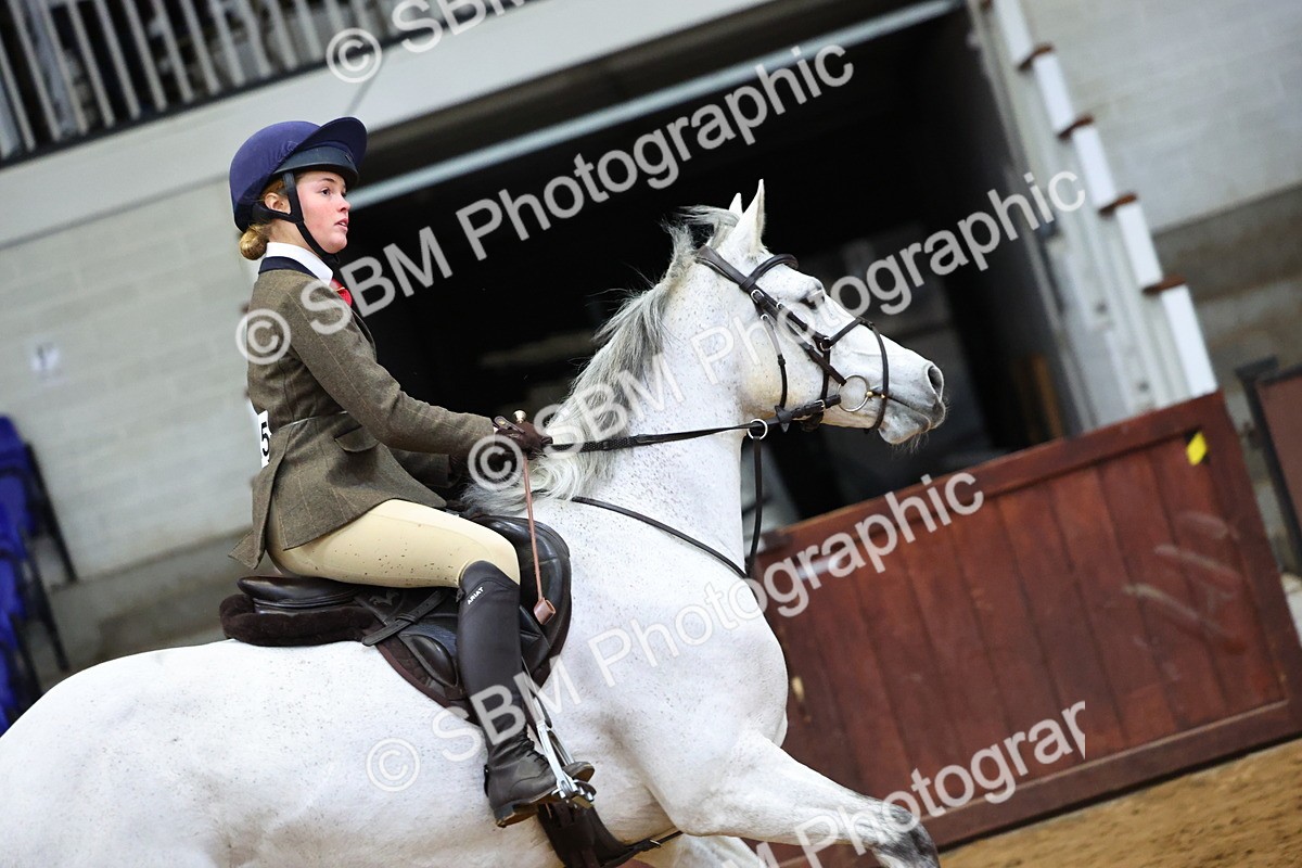 SBM_006613 - Class 43 - RIHS Qualifier Exceeding 43cms