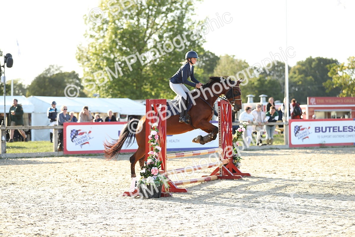 SBM_54019 - J23 - Junior Horse 70cm Championship