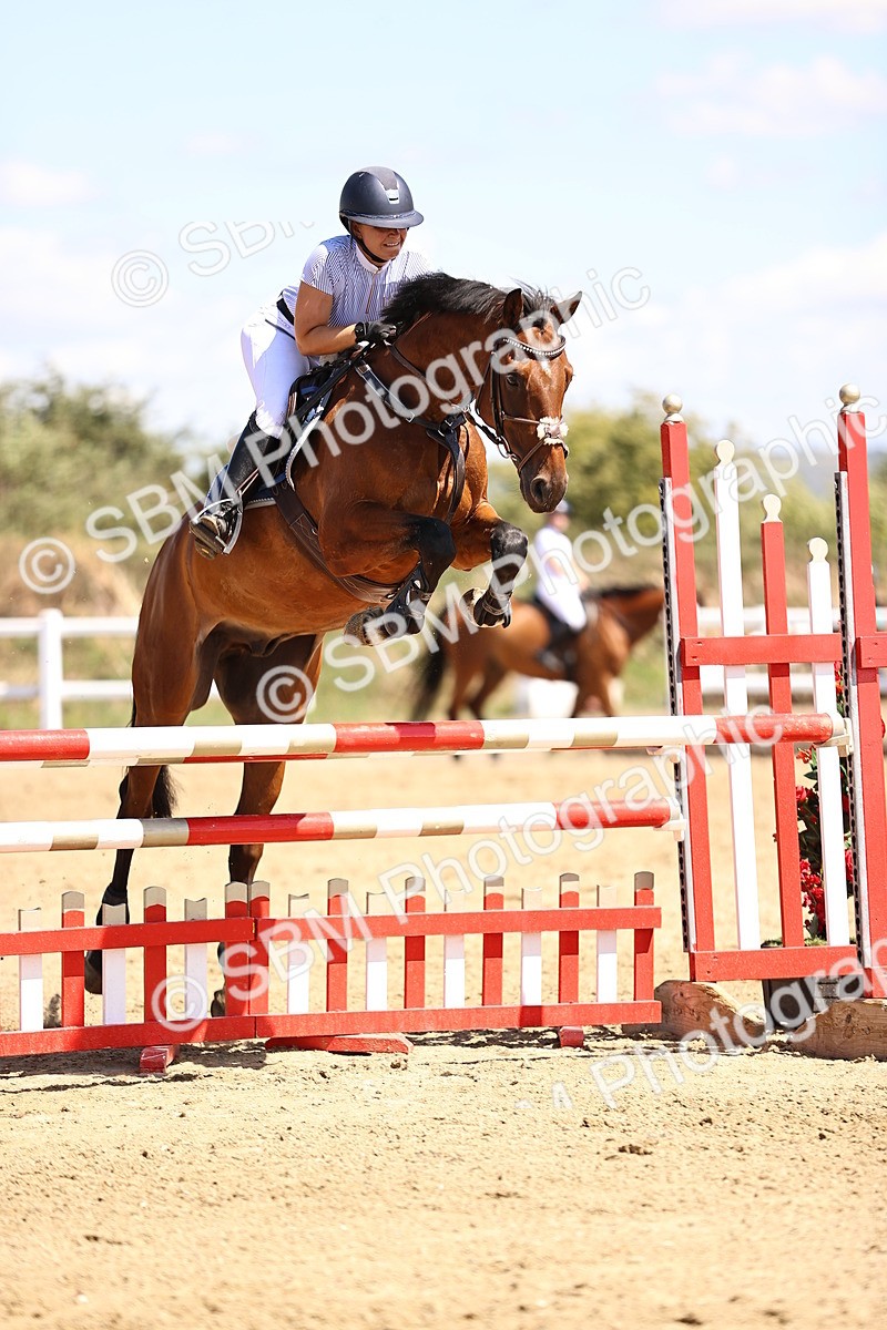 SBM_014860 - Class 15 - Senior Newcomers - 1.10m Open