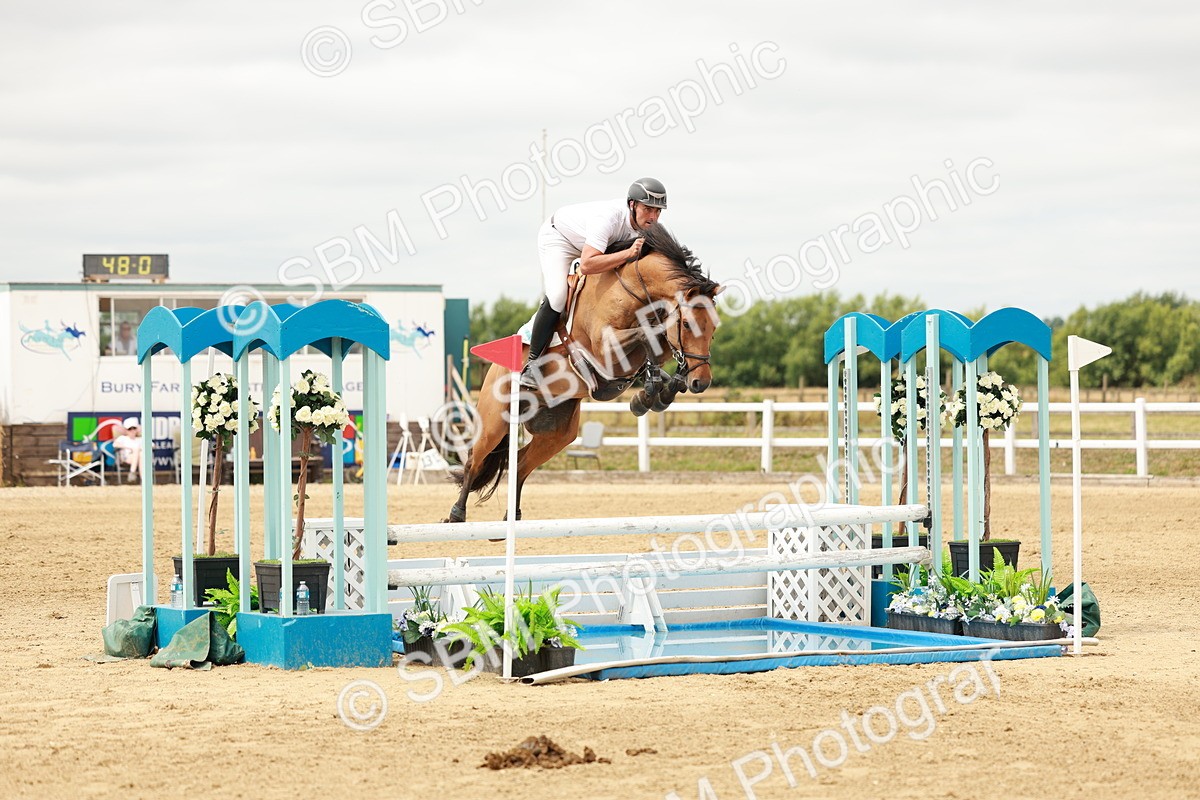 SBM_017605 - Class 21 - Senior Newcomers Championship 2d Rd