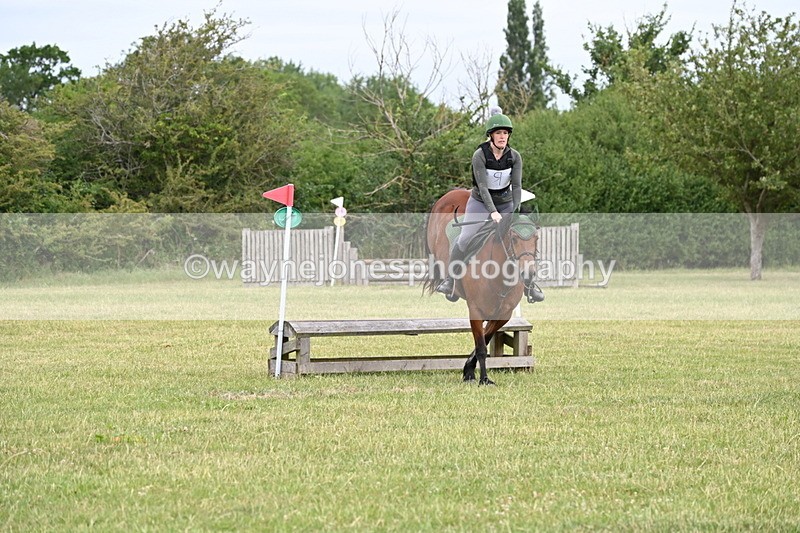 WJ6_6053 - 60cm XC Time 09:48 to 09:57