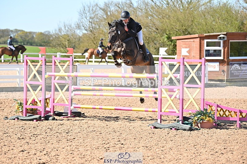 240420A-103011-10340 - Cls 19, 1 Star Silver Tour 1.20m