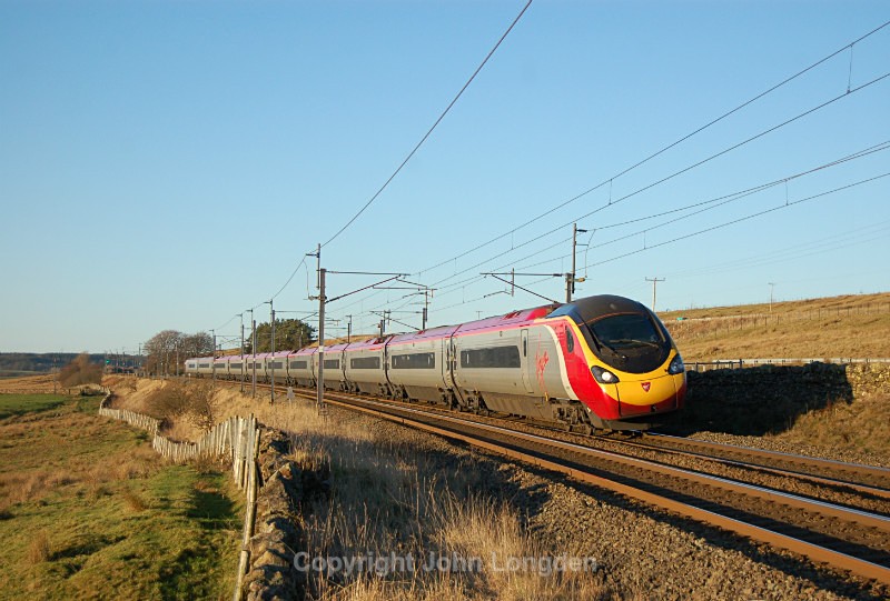 2.12.14 - 390137 9M56 12.51 Edinburgh - Euston, Scout Green - West Coast Main Line (north to south)