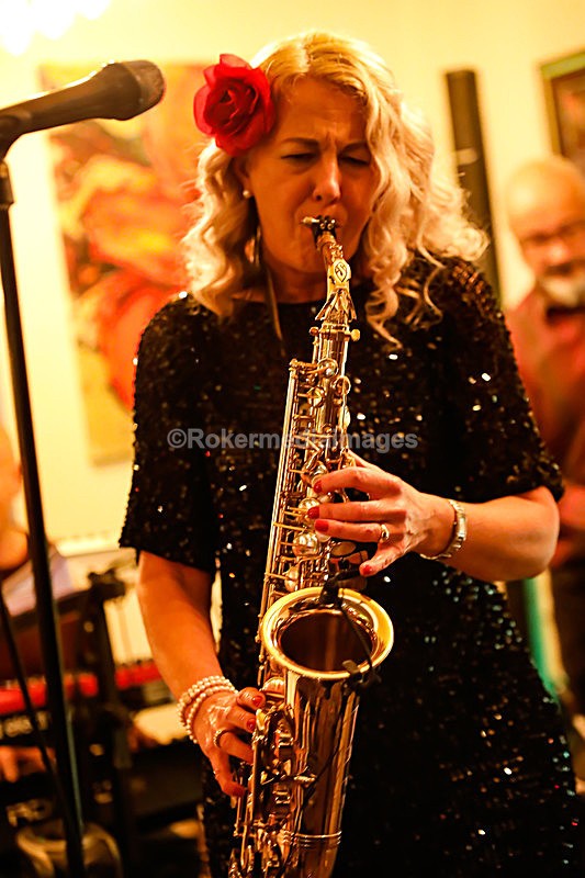 KC_050 - Kim Cypher Band