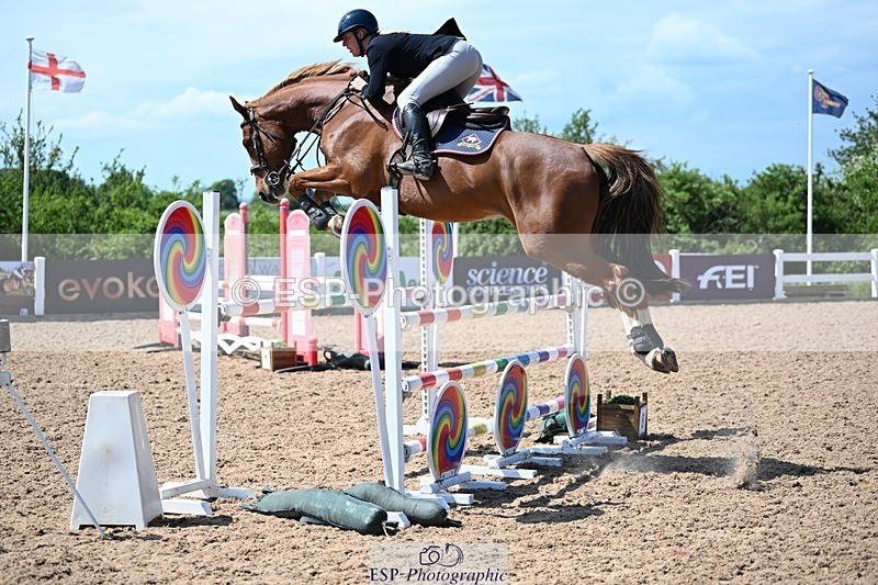 260507-132211-03486 - Cls 9 1.05m Amateur Qualifier