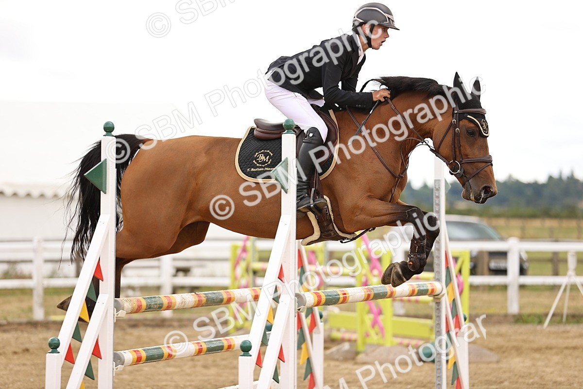 SBM_026882 - Class 13 - Senior Newcomers - 1.10m