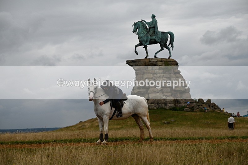 DSC_5521 - Time at Statue 11:46 to 12:16