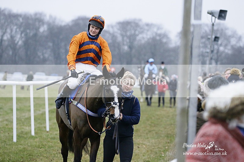 PtP 230122 720 - Cocklebarrow Races - Heythrop Hunt - 23/01/22