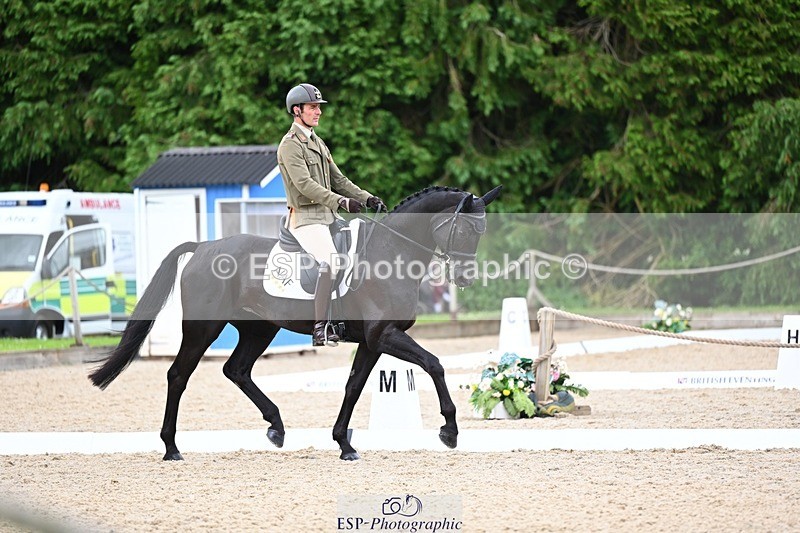 240524-144322-10357 - 534-SWIRLY_TEMPTRESS-Giovanni_Ugolotti