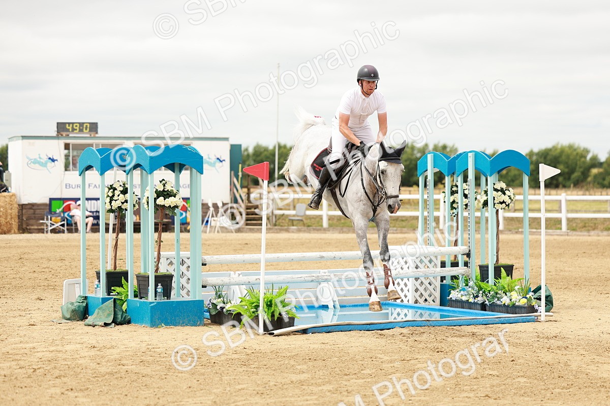 SBM_017553 - Class 21 - Senior Newcomers Championship 2d Rd