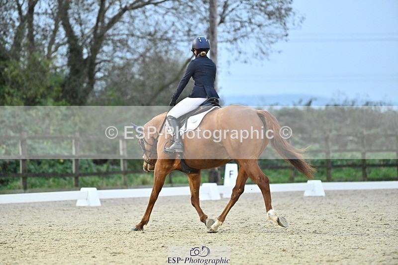 241103-162103-03327 - Novice 1 - 16.18 to 17.50