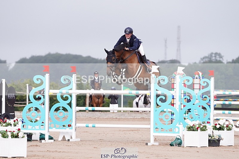 240720A-091916-13747 - Cls 3, 3 Star Small Tour 1.40m