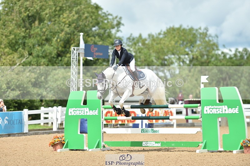 230723A-133400-12085 - Cls 24, 1 Star Gold 1.30m