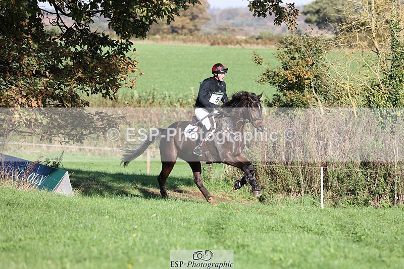 241025-105147-06349 - 005-Matthew.Heath-DIEGOS.ROSE