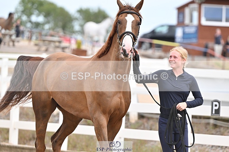250716-161515-02525 - Trot Up 3.30 to 4.30