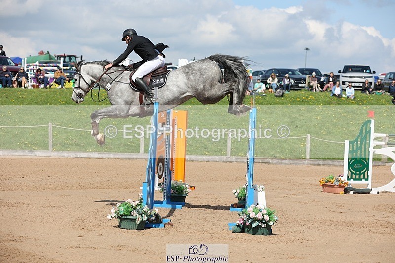 250427-145434-17982 - Cls 12 - 2 Star Big Tour GP Jump Off and Presentations