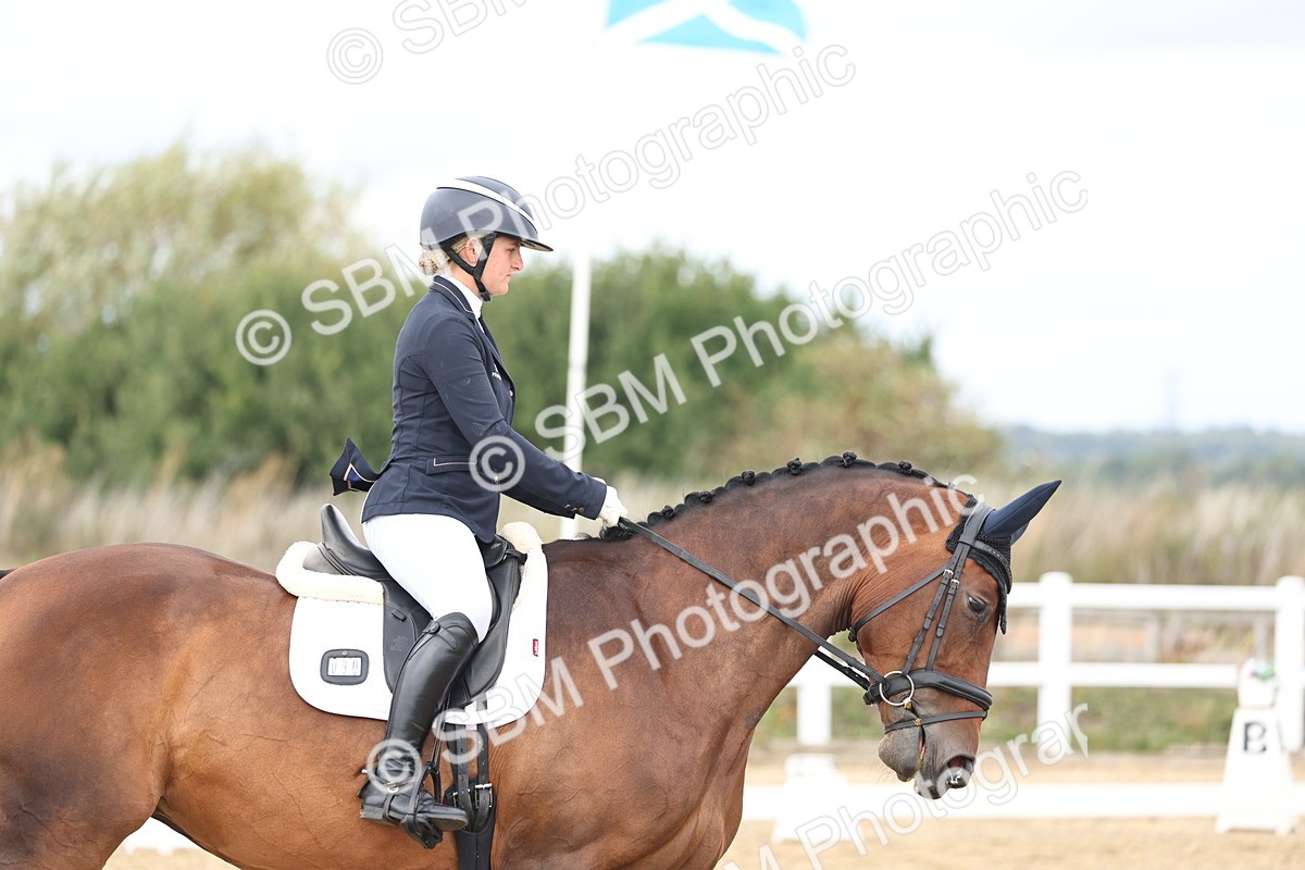 SBM_002537 - Class 7 - Novice 2 Warm Up
