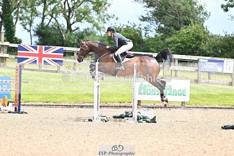 260610-135931-00563 - Cls 6.1 Foxhunter and 1.20m Open