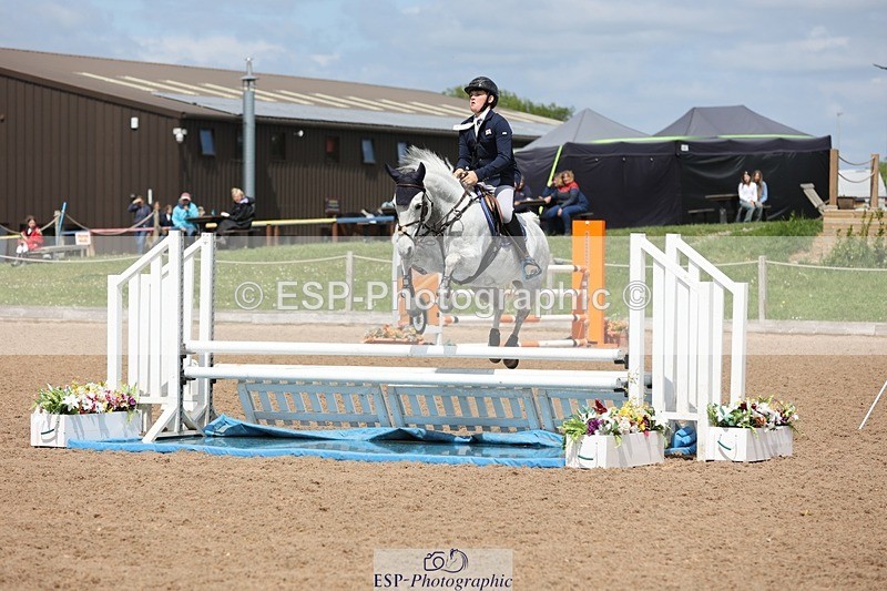 250504-124101-02530 - Cls 5 Pony Foxhunter and 1.10m Open