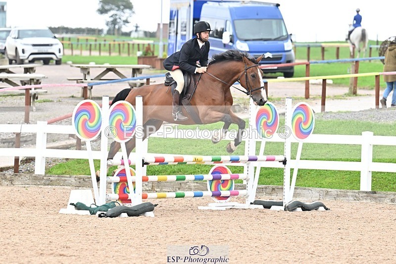 250920-123716-01131 - Cls 26+27 Club and Schools 90cm