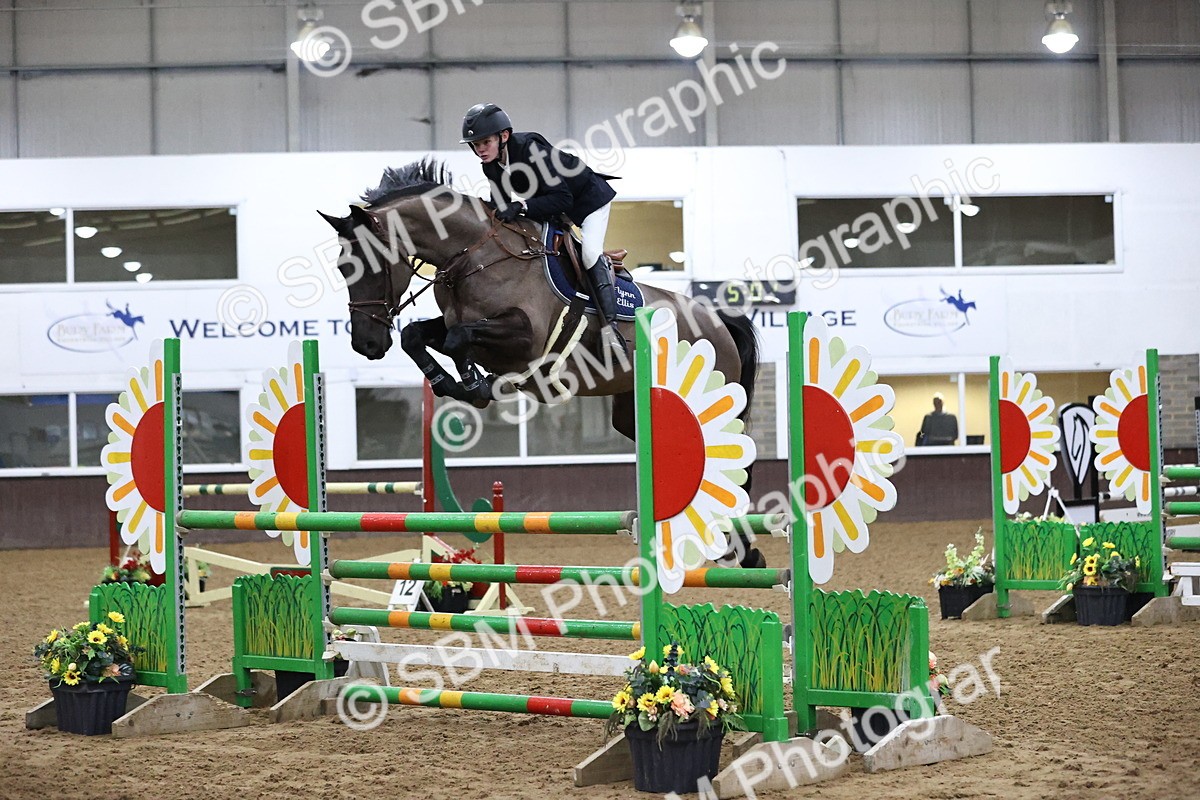 SBM_2426 - Class 9 - Senior Newcomers/ 1.10m Open
