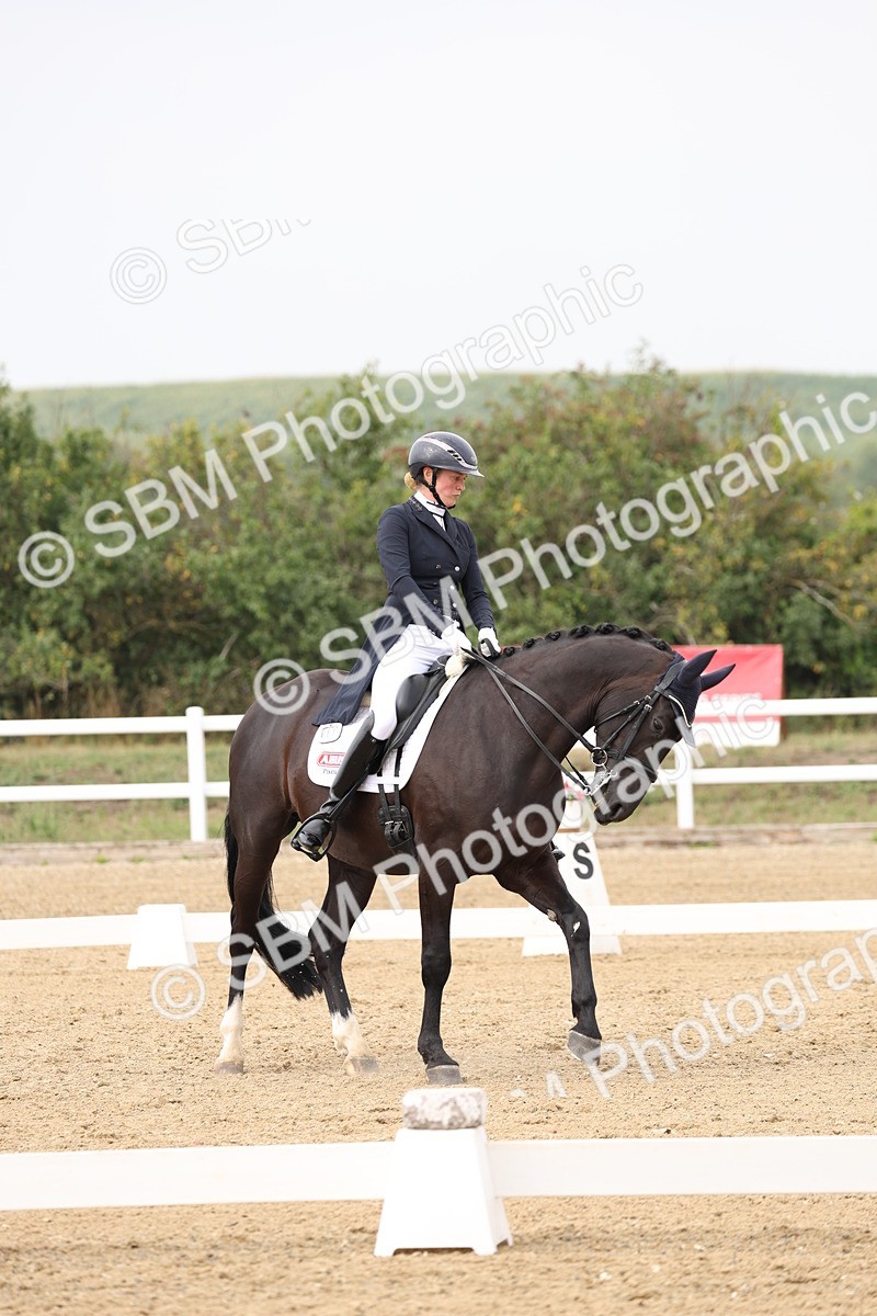 SBM_008230 - Class 10 - FEI INT I - 16.10-16.50