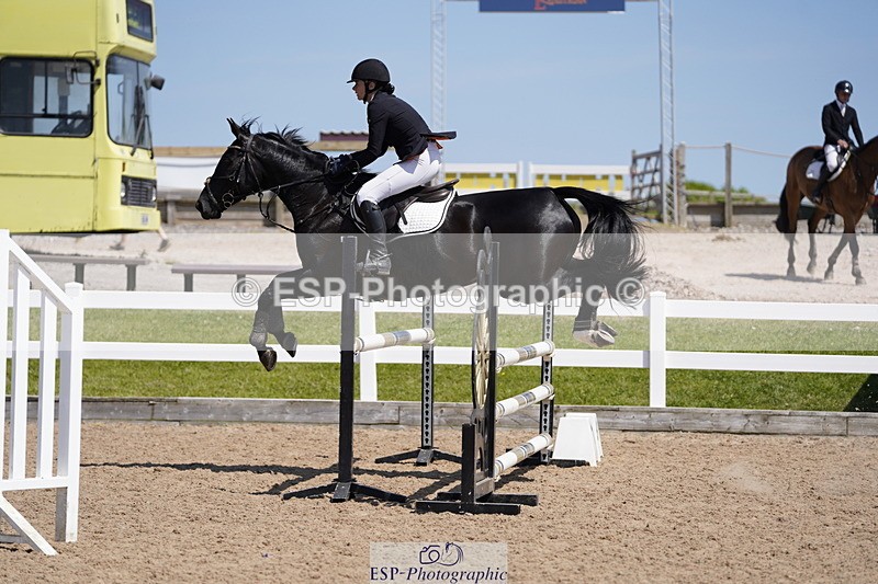 230527A-144316-04720 - Cls 23 1.05m Amateur Quali