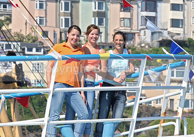 060617 DEBRA E-444 IMG_9332 - BRIXHAM TRAWLER RACE 2006