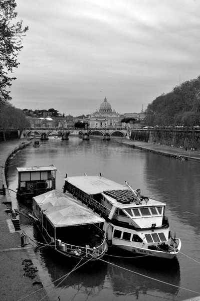 Teverre Boats - Rome
