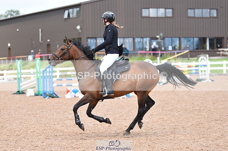 230715A-143830-01345 - Cls 6 Foxhunter & 1.10m Open
