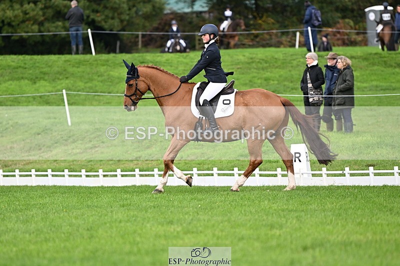 251023A-113104-03587 - G-513-Mimi.van.Ufford