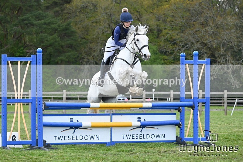 DSC_0402 - Show Jumping (Folders in time sections)