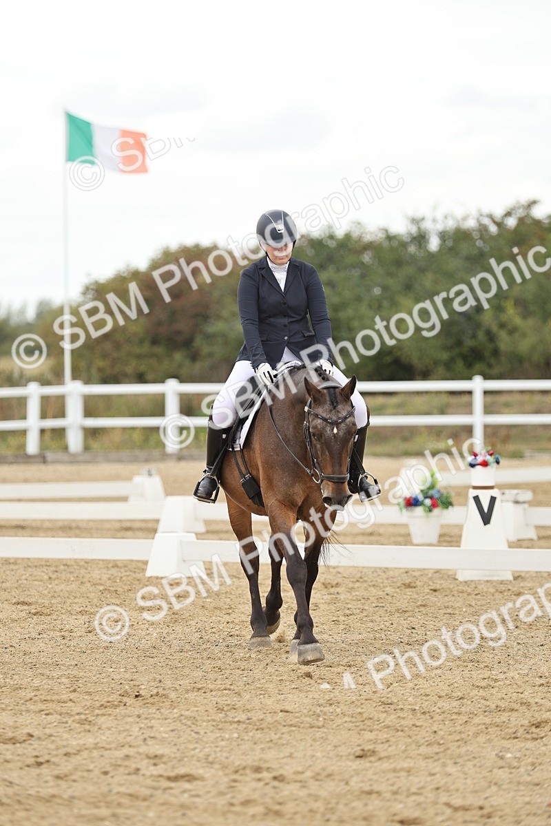 SBM_007011 - Class 21 - Medium 5 Bronze - 10.04-10.52